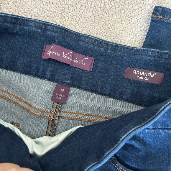 Gloria Vanderbilt jeans - Picture 6 of 7